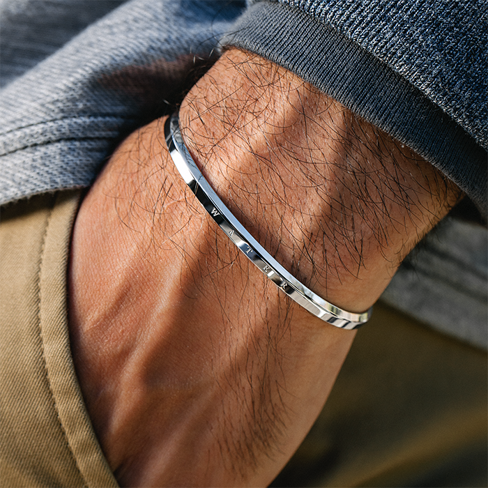 Black leather bracelet for man with solid silver nugget - JoyElly